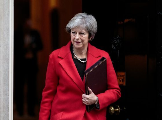 Theresa May Sukses menyataukan faksi faksi dalam pemerintahannya dalam menghadapi Uni Eropa soal perundingan BREXIT