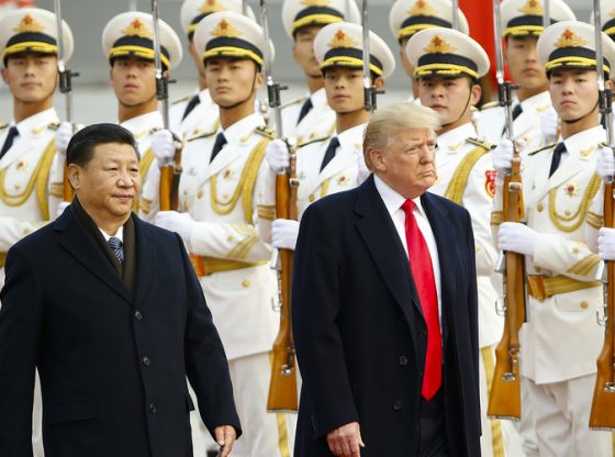 Perang Dagang AS - Cina, menimbulkan kekhawatiran pasar global.