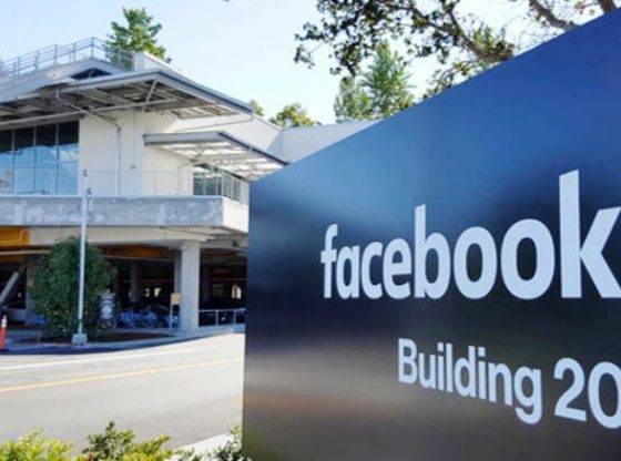 Jatuhnya saham facebook menyeret turun bursa saham AS